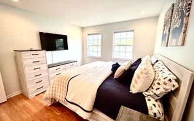 102 Trinity Place, Julie & Co. Realty