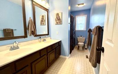 102 Trinity Place, Julie & Co. Realty