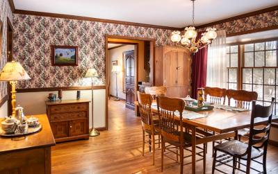 96 Hunter Lane, Julie & Co. Realty