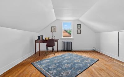 14 Grounds Lane, Julie & Co. Realty