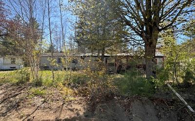 21 Shufelt Way, Julie & Co. Realty