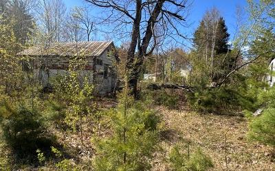 21 Shufelt Way, Julie & Co. Realty