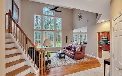 25 Rolling Brook Drive, Julie & Co. Realty