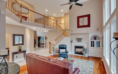 25 Rolling Brook Drive, Julie & Co. Realty