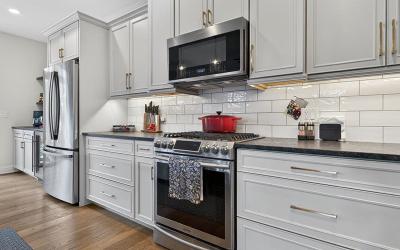 1 Cider Mill Way, Julie & Co. Realty