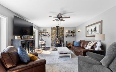 1624 Perth Road, Julie & Co. Realty