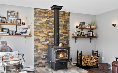 1624 Perth Road, Julie & Co. Realty