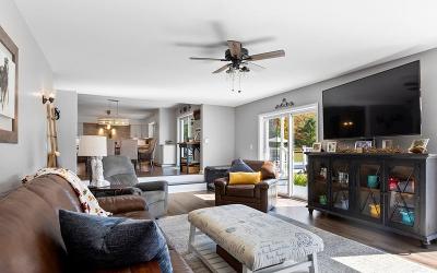 1624 Perth Road, Julie & Co. Realty