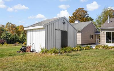 1624 Perth Road, Julie & Co. Realty