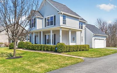 12 Basswood Court, Julie & Co. Realty