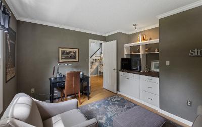 532 Acland Boulevard, Julie & Co. Realty