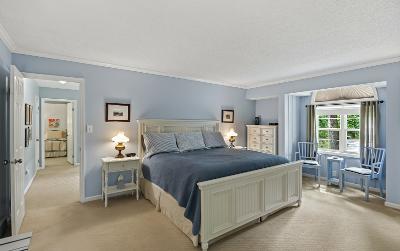 532 Acland Boulevard, Julie & Co. Realty
