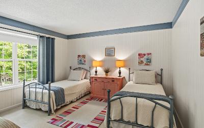 532 Acland Boulevard, Julie & Co. Realty