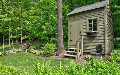 532 Acland Boulevard, Julie & Co. Realty