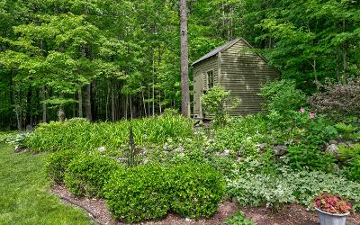 532 Acland Boulevard, Julie & Co. Realty