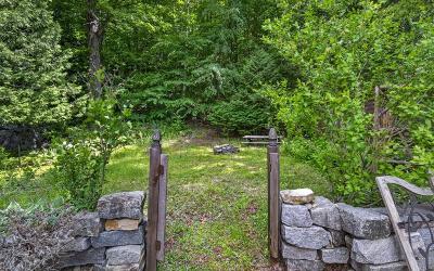 3915 Blue Ridge Road, Julie & Co. Realty