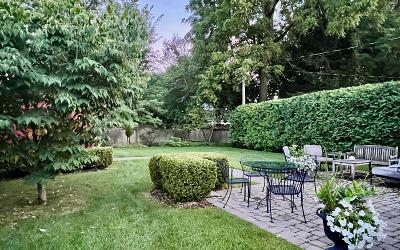 32 York Avenue, Julie & Co. Realty