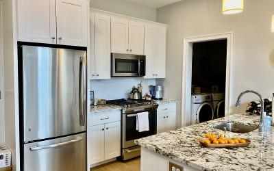 77 Van Dam #201, Julie & Co. Realty