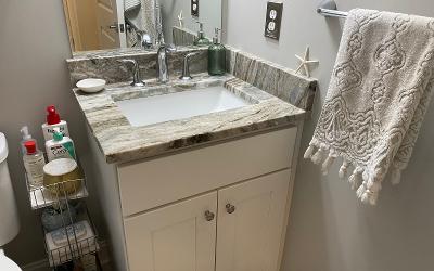 77 Van Dam #201, Julie & Co. Realty