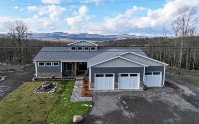 74 Dick Hyatt Lane, Julie & Co. Realty