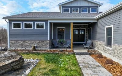74 Dick Hyatt Lane, Julie & Co. Realty