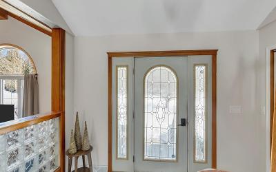 8 Greenfield Manor Road, Julie & Co. Realty