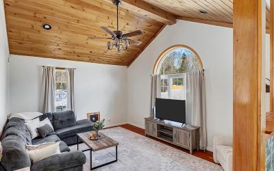 8 Greenfield Manor Road, Julie & Co. Realty