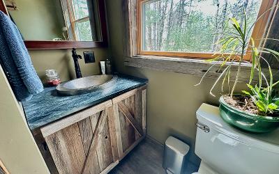 7331 Bills Road, Julie & Co. Realty