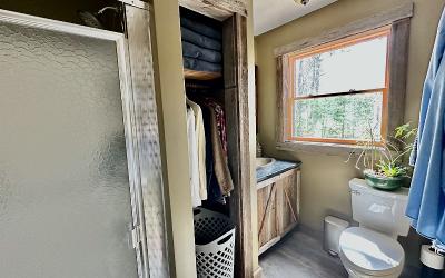 7331 Bills Road, Julie & Co. Realty