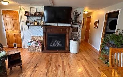 24 Mount Hope Avenue, Julie & Co. Realty