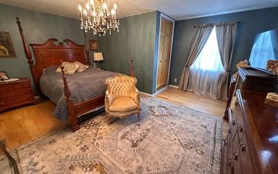 24 Mount Hope Avenue, Julie & Co. Realty