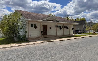 24 Mount Hope Avenue, Julie & Co. Realty