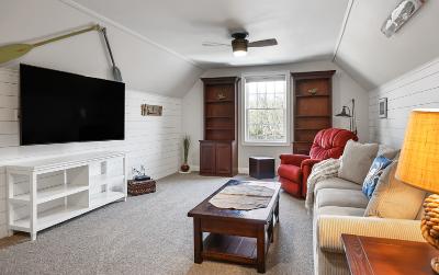 17 Schuyler Island Drive, Julie & Co. Realty