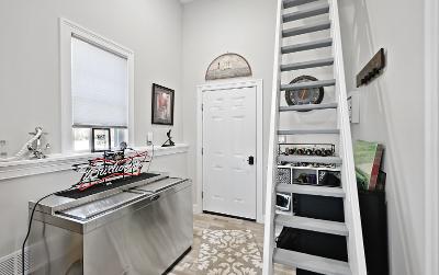 17 Schuyler Island Drive, Julie & Co. Realty