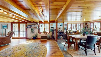 225 Fairy Lake Road, Julie & Co. Realty