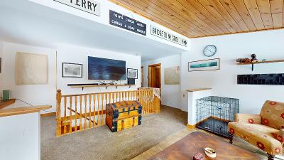 225 Fairy Lake Road, Julie & Co. Realty