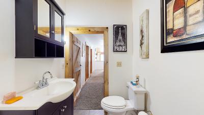 225 Fairy Lake Road, Julie & Co. Realty