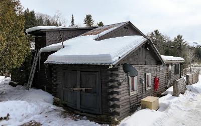 225 Fairy Lake Road, Julie & Co. Realty