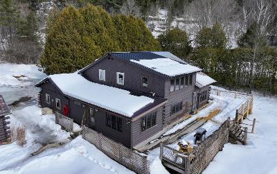 225 Fairy Lake Road, Julie & Co. Realty