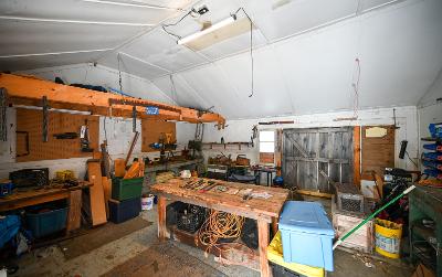 225 Fairy Lake Road, Julie & Co. Realty