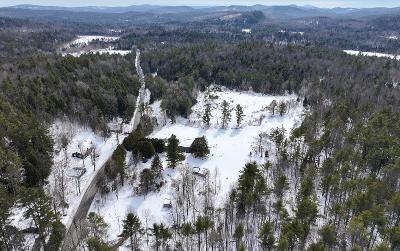 225 Fairy Lake Road, Julie & Co. Realty