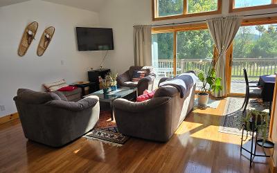 8 Abby Lane, Julie & Co. Realty