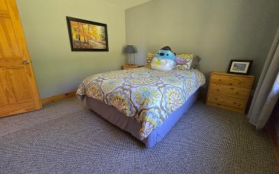 8 Abby Lane, Julie & Co. Realty