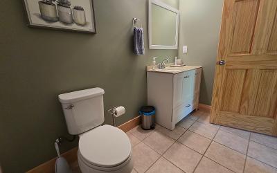 8 Abby Lane, Julie & Co. Realty
