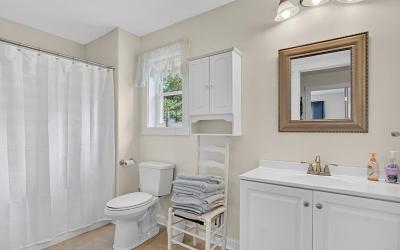 4 Church Street, Julie & Co. Realty