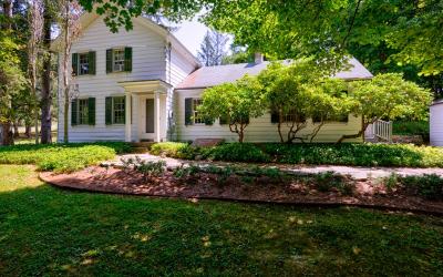 249 Bashford Road, Julie & Co. Realty