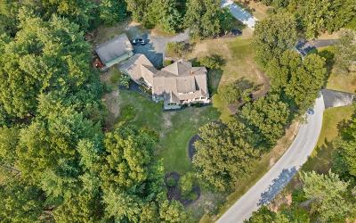 29 Briarhurst Drive, Julie & Co. Realty