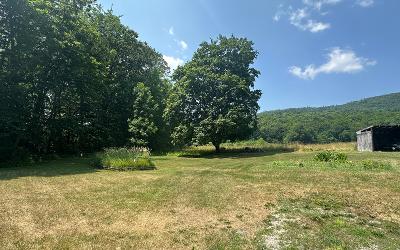 2075 NYS Route 9N, Julie & Co. Realty