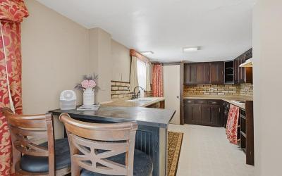 5518 Crooked Street, Julie & Co. Realty