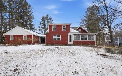 5518 Crooked Street, Julie & Co. Realty